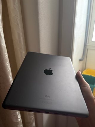 iPad 9ª Generazione Argento