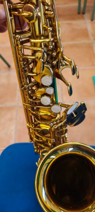 Saxofón Conn by Selmer AS700