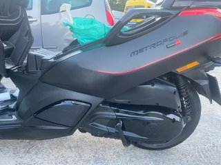 Peugeot Metropolis 400 rx