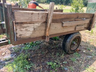 Remolque agrícola verde
