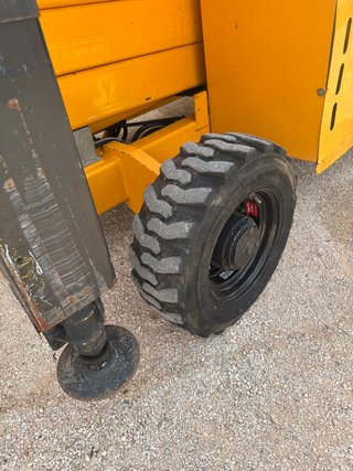 Plataforma Elevadora Haulotte H15SX 4x4 Diesel