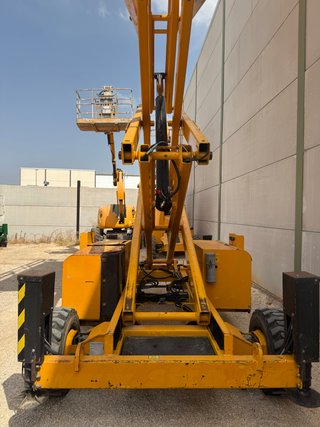 Plataforma Elevadora Haulotte H15SX 4x4 Diesel