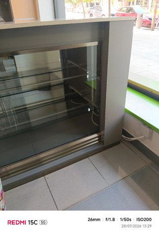 Mostrador refrigerado cristalera