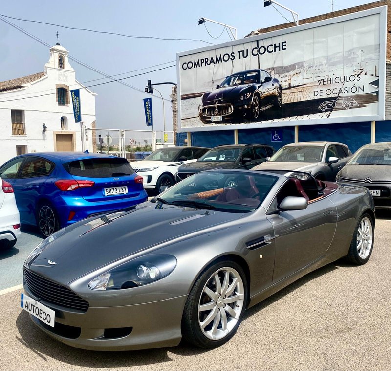 ASTON MARTIN DB9 CABRIO- NACIONA - IVA DEDUCIBLE- - foto 1