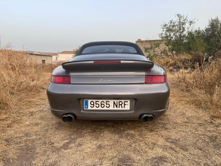 Porsche 911 2003