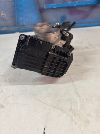 Cuerpo Mariposa Honda Hornet 750 2023