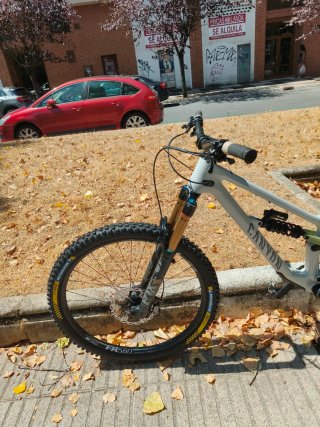 Bicicleta Canyon Spectral 125 CF9 2024 Talla m