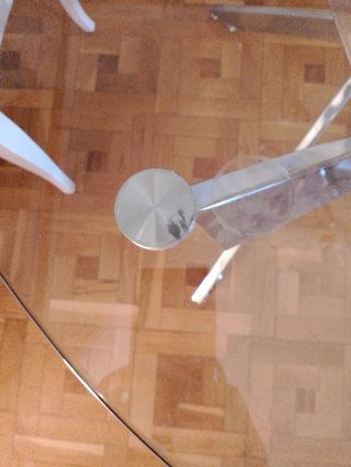 Mesa redonda cristal y metal