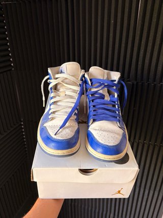 Nike Air Jordan 1 Mid Kentucky Blue
