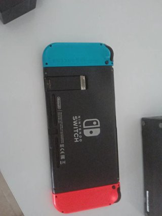Nintendo Switch Roja y Azul