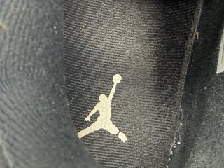 Jordan 4 Retro White Thunder