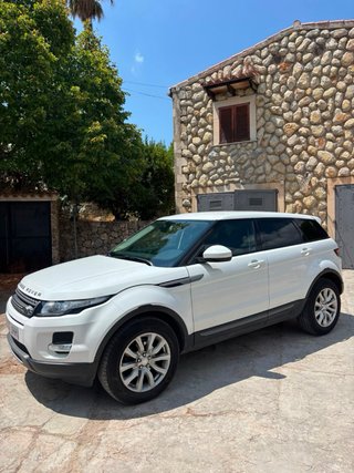 Range Rover Evoque 2.2 TD4 150 CV Manual – 2015