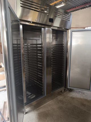 Infrico AGB1402BTPAS Congelador