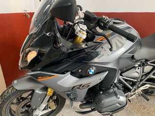 BMW R1200RS Sportbike Plata y Negro