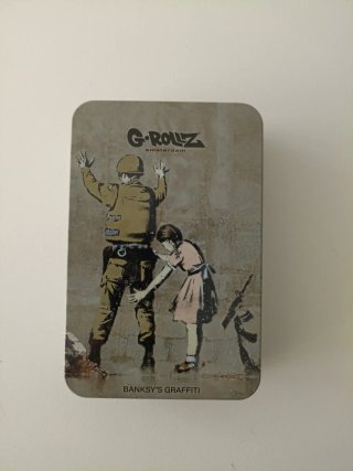 Cajas y Cenicero Banksy's Metal