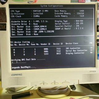 Ordenador antiguo pentium 2
