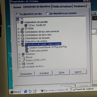 Ordenador antiguo pentium 2