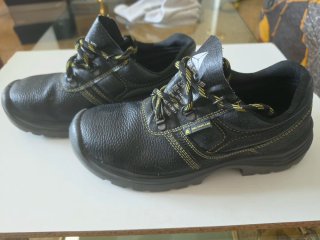 Zapatos de seguridad Delta Plus Negros