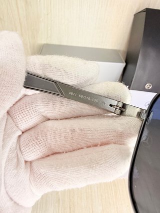 Occhiali da sole Mercedes-Benz grigi