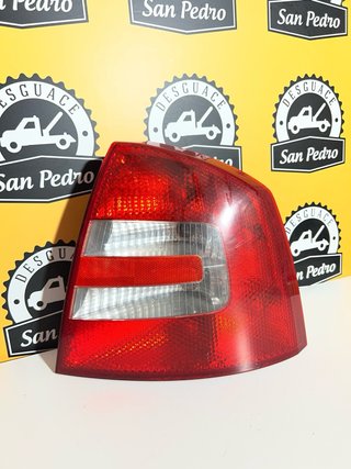 Piloto Trasero Skoda Octavia