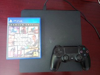 PS4 Grand Theft Auto V Premium Edition