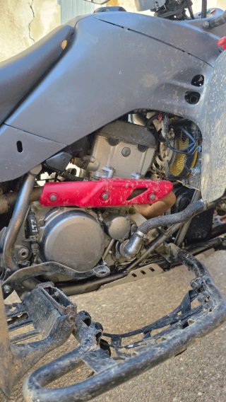 Suzuki LTZ 400
