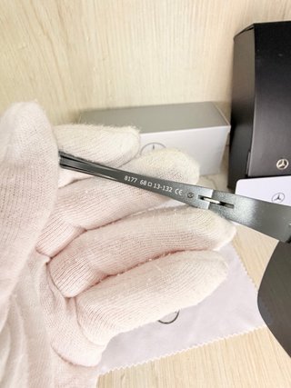 Occhiali da sole Mercedes-Benz Argento Bianco