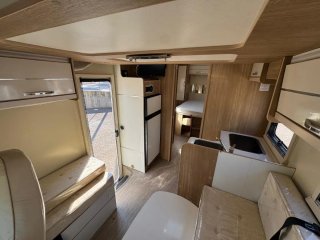 Autocaravana Rimor perfilada