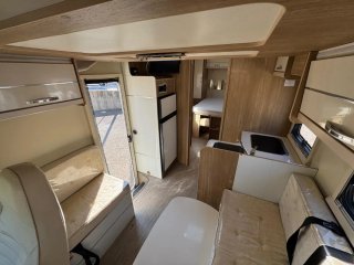 Autocaravana Rimor perfilada