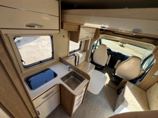 Autocaravana Rimor perfilada
