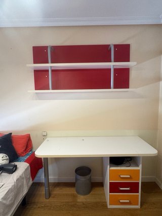 Conjunto dormitorio juvenil.