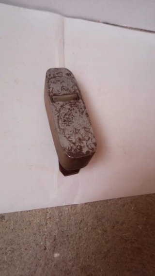Cepillo carpintero pequeño antiguo
