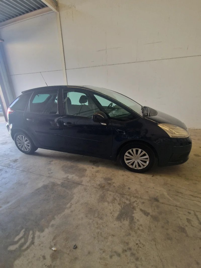 Citroën C4 Picasso 2011 - foto 1