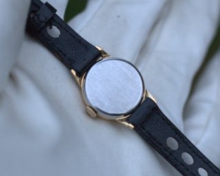 Orologio Tissot Vintage Oro Nero