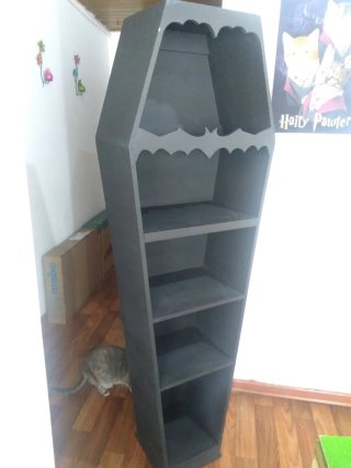 Repisa ataúd negra