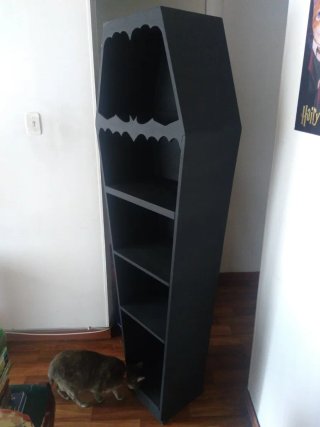 Repisa ataúd negra