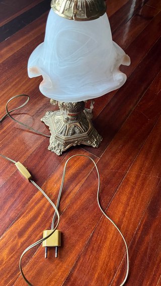Lámpara de mesita de noche vintage