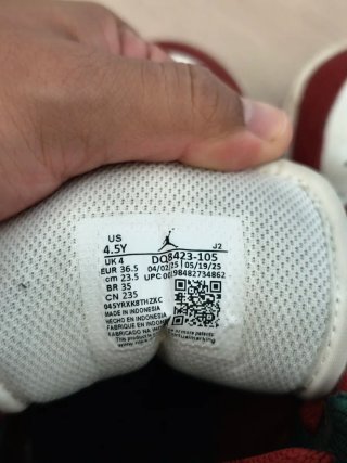 Jordan 1 Mid Rojo y Verde