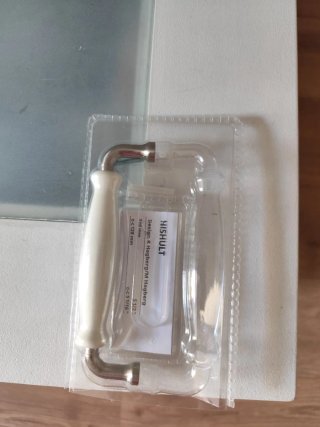 Tirador HISHULT IKEA Blanco y Cromado