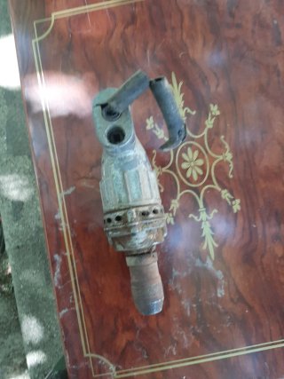 Taladro Eléctrico Antiguo DYNA