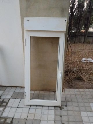 Ventana aluminio blanca 120x60+17