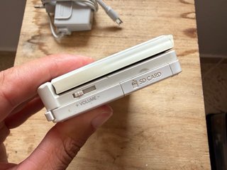 Nintendo 3DS Blanca y Negra