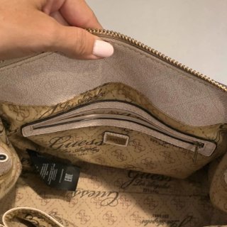 Bolso Guess Beige Monogram