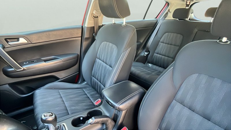 Kia Sportage 1.6 Gdi Concept Plus 4x2 2019, foto 17