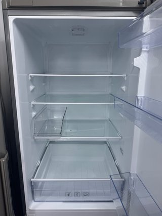 Nevera Beko gris