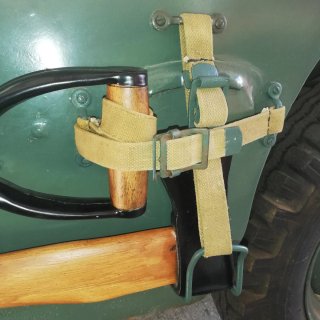 Hacha para Jeep Willys o vehículo militar.