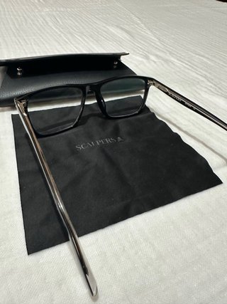 Gafas de vista negras