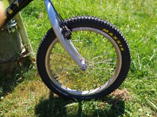 Bicicleta Monty Trial X-HYD