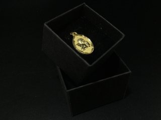 E632146-0 MEDALLA ORO 18K
