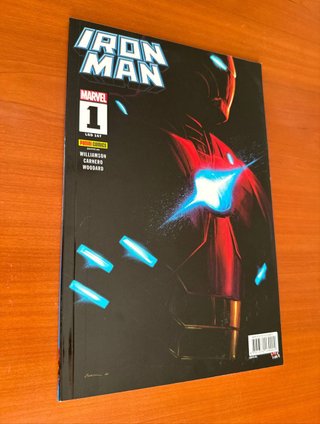 Iron Man #1 de Williamson/Carnero